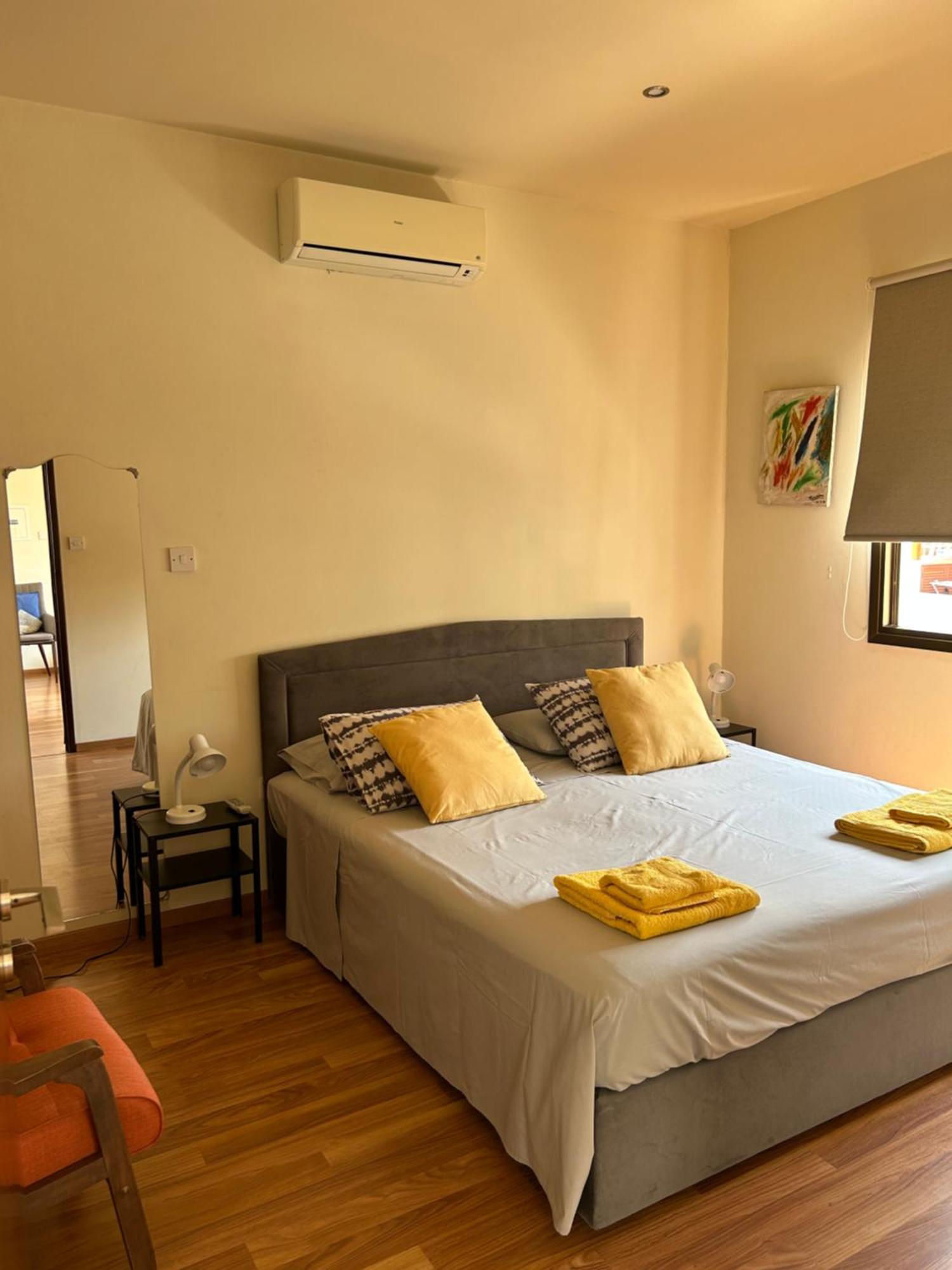 Extremely Comfy Apt With Spacious Private Terrace 10Min Walk To The Beach & In Town Larnaca Exterior photo
